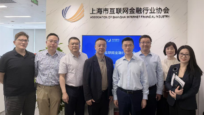 135e1f479873aca4467ed9de5642319d_副本.jpg